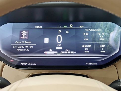 Used 2025 Land Rover Range Rover SE AWD/4WD image 17