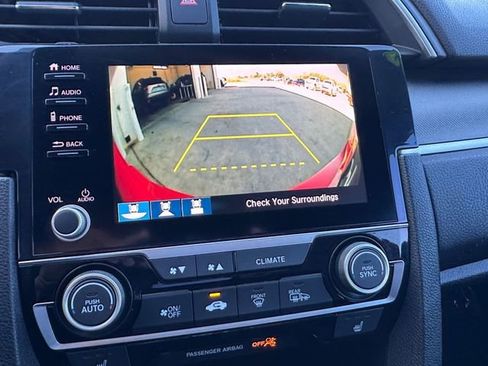 Used 2020 Honda Civic EX image 9