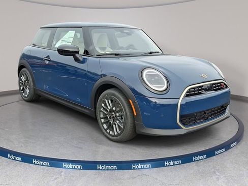 New 2026 MINI Cooper S image 2