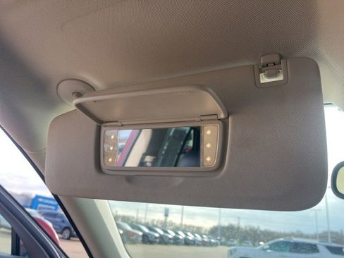 Used 2023 Buick Envision Preferred image 34