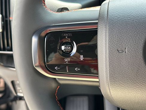 New 2025 Nissan Armada PRO-4X image 28