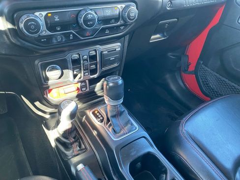 Used 2021 Jeep Wrangler Unlimited Rubicon AWD/4WD image 21