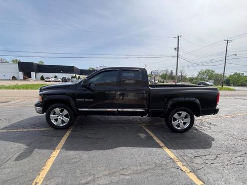 Used 2004 Dodge Ram 1500 Truck SLT w/ Security Group AWD/4WD image 2