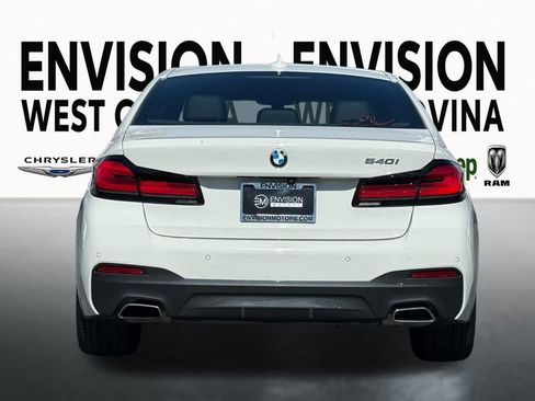 Used 2022 BMW 540i w/ M Sport Package image 7