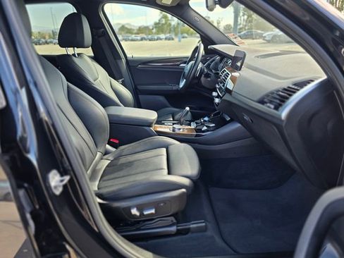 Used 2018 BMW X3 xDrive30i image 4