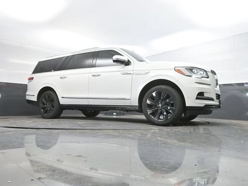 Used 2024 Lincoln Navigator L Reserve w/ Equipment Group 201A AWD/4WD image 50