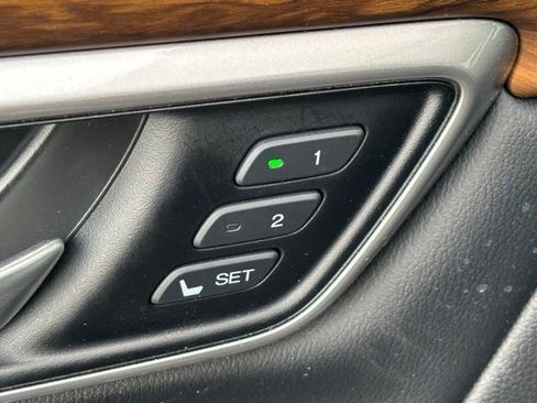 Used 2022 Honda CR-V EX-L image 8