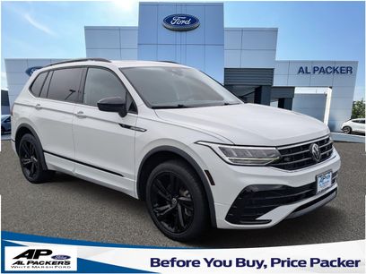Used 2023 Volkswagen Tiguan SE R-Line