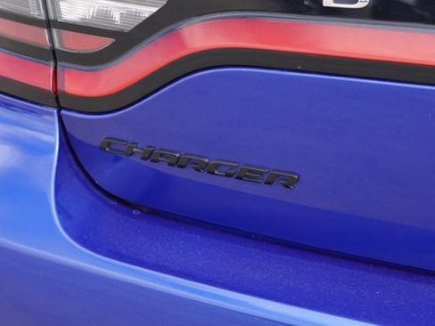 Used 2022 Dodge Charger Scat Pack RWD image 11