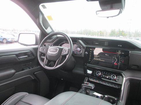 Certified 2024 GMC Sierra 1500 AT4X image 26