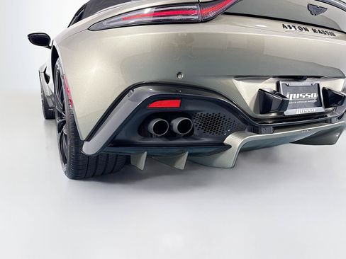Used 2023 Aston Martin V8 Vantage Roadster RWD image 37