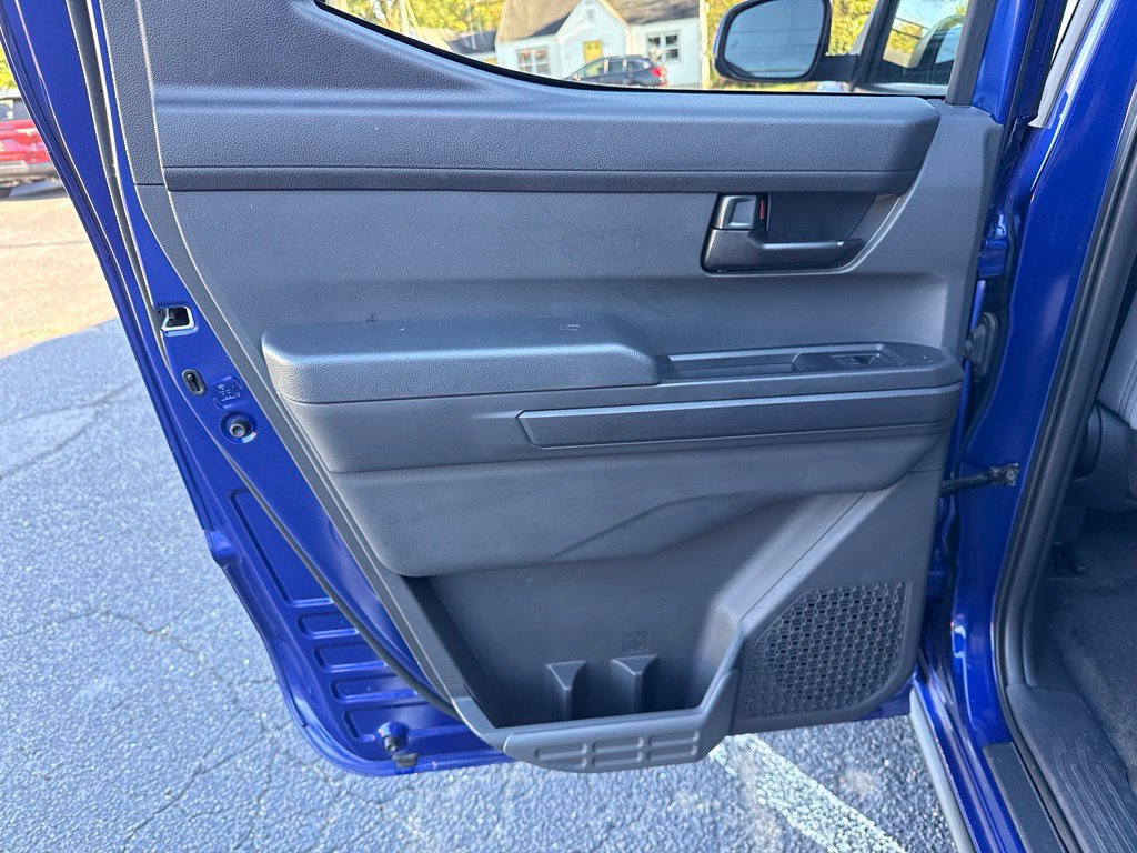 Used 2024 Toyota Tacoma SR5 AWD/4WD image 19
