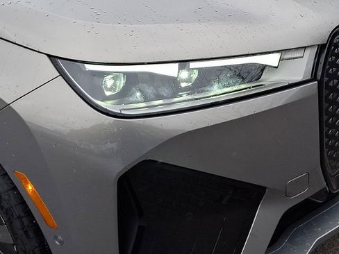 Used 2024 BMW iX xDrive50 w/ Premium Package image 11