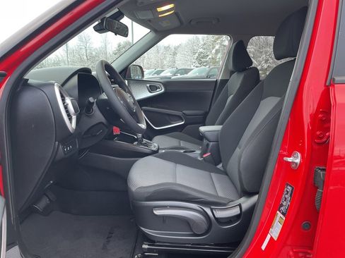 Used 2024 Kia Soul LX w/ Option Group 015 image 26