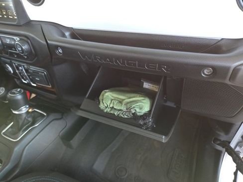 Used 2021 Jeep Wrangler Unlimited Islander w/ Uconnect 4C Nav & Sound Group image 47