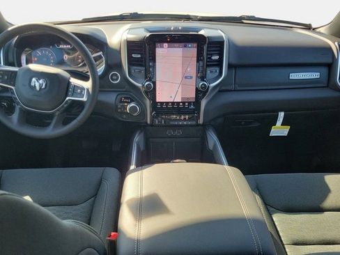 New 2026 RAM 1500 Big Horn AWD/4WD image 16