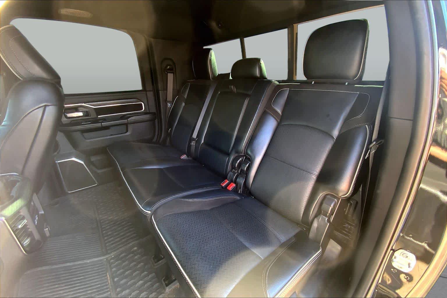 Used 2024 RAM 2500 Laramie w/ Night Edition AWD/4WD image 19
