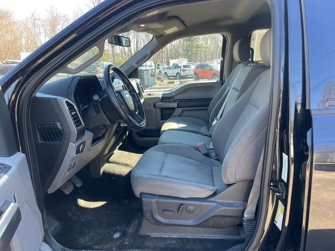 Used 2020 Ford F150 XLT w/ Equipment Group 302A Luxury AWD/4WD image 12