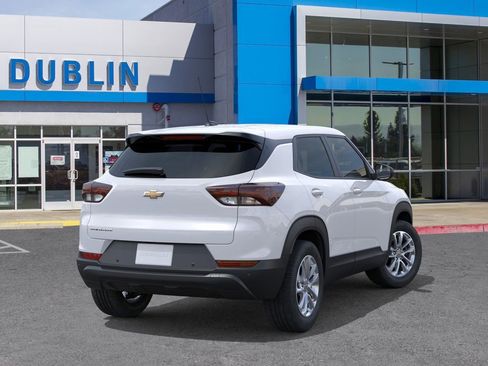 New 2026 Chevrolet TrailBlazer LS image 5