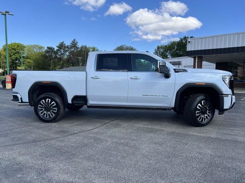 New 2026 GMC Sierra 2500 Denali Ultimate AWD/4WD image 5