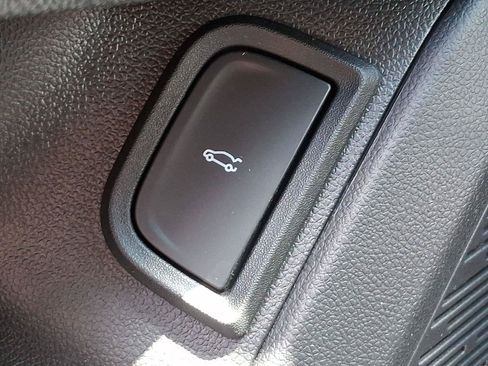 Used 2026 Chevrolet Equinox RS w/ Convenience Package III AWD/4WD image 25