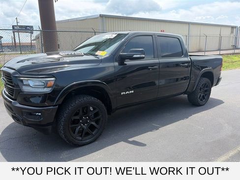 Used 2022 RAM 1500 Laramie AWD/4WD image 3