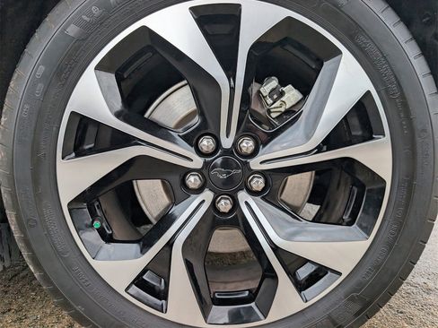 Used 2024 Ford Mustang Mach-E Select image 7