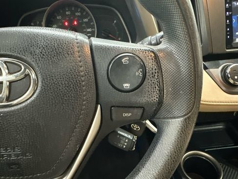 Used 2015 Toyota RAV4 XLE FWD image 26