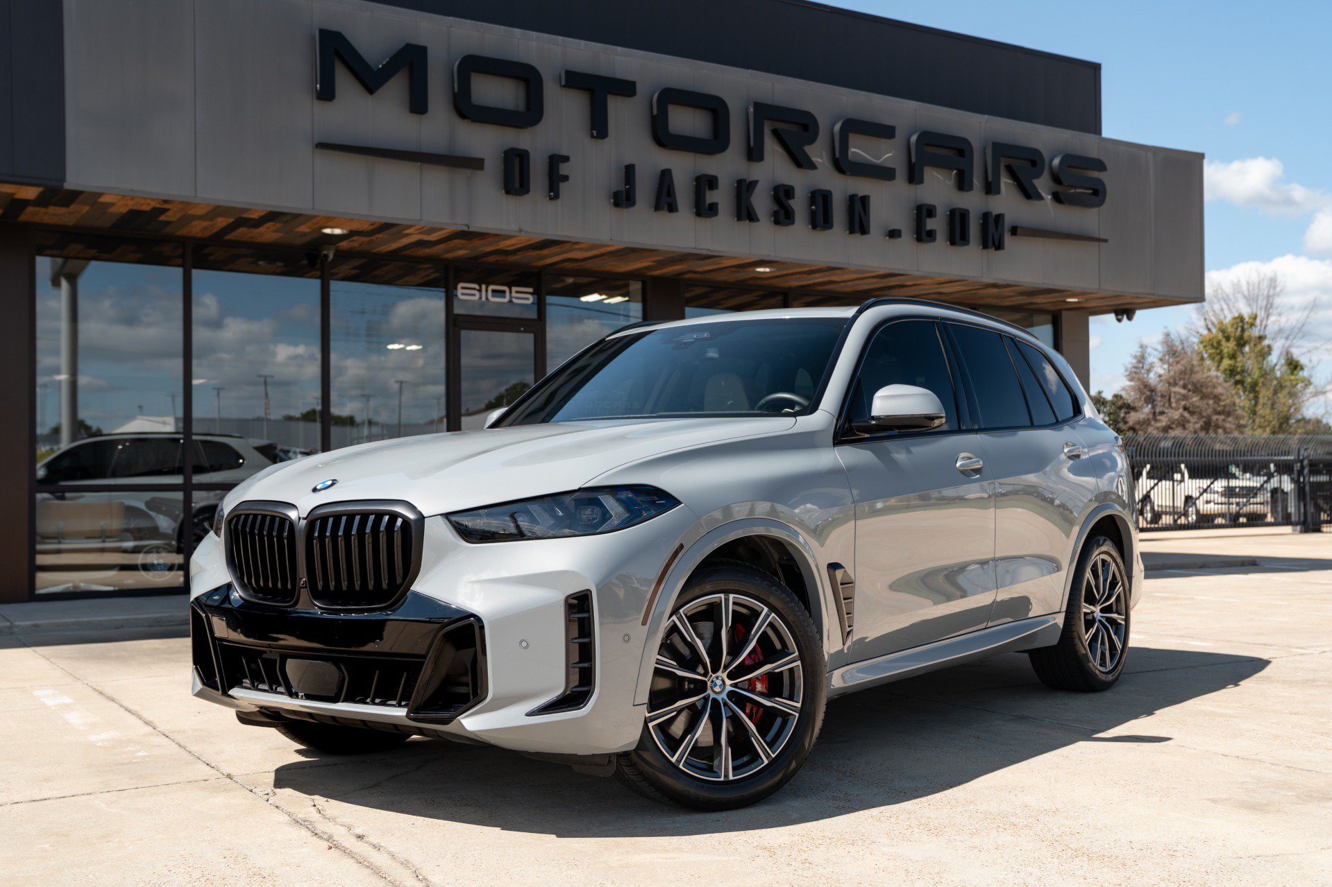 Used 2026 BMW X5 xDrive40i AWD/4WD image 1