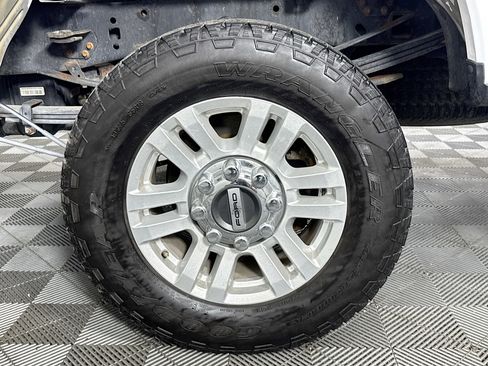 Used 2019 Ford F350 XLT image 34