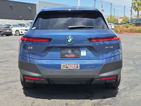 Used 2024 BMW iX xDrive50 w/ Premium Package AWD/4WD image 6