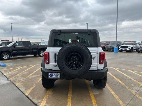New 2026 Ford Bronco 2-Door w/ Sasquatch Package AWD/4WD image 6