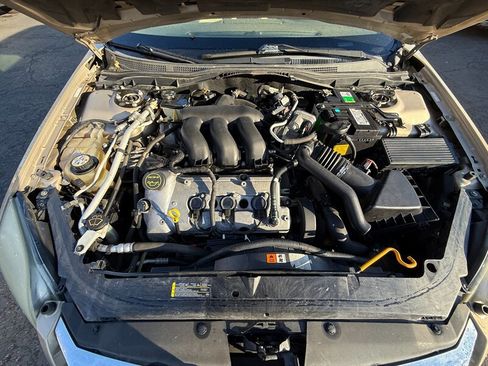 Used 2006 Ford Fusion SEL image 10