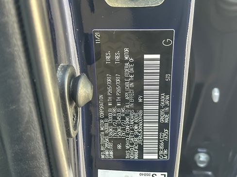 Certified 2022 Toyota 4Runner TRD Off-Road Premium AWD/4WD image 28