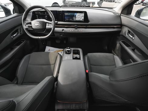 Used 2024 Nissan Ariya AWD image 35