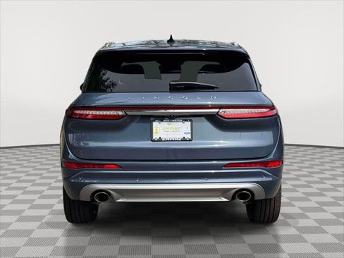 Used 2022 Lincoln Corsair AWD w/ Premium Package image 6