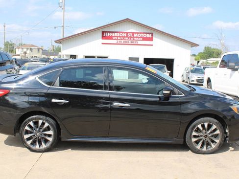 Used 2018 Nissan Sentra SR FWD image 1