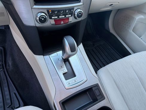 Used 2014 Subaru Outback 2.5i image 32