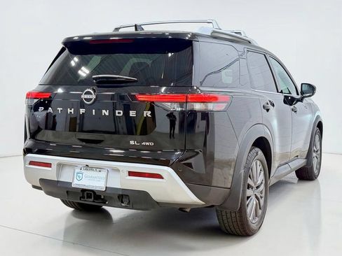 Used 2023 Nissan Pathfinder SL w/ SL Premium Package AWD/4WD image 19