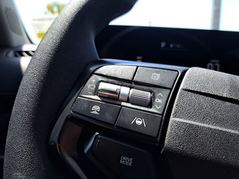 Used 2025 Kia K4 FWD image 14