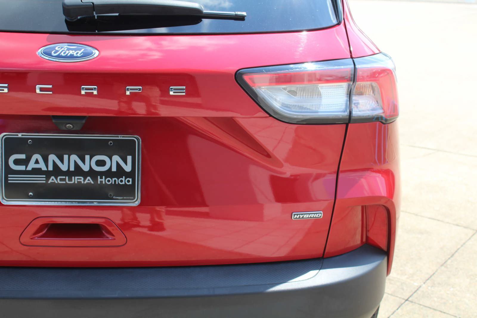 Used 2022 Ford Escape SE w/ SE Sport Appearance Package FWD image 5