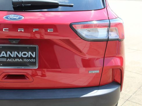 Used 2022 Ford Escape SE w/ SE Sport Appearance Package FWD image 5