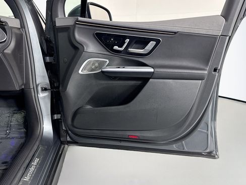 Certified 2023 Mercedes-Benz EQE 350+ SUV image 23