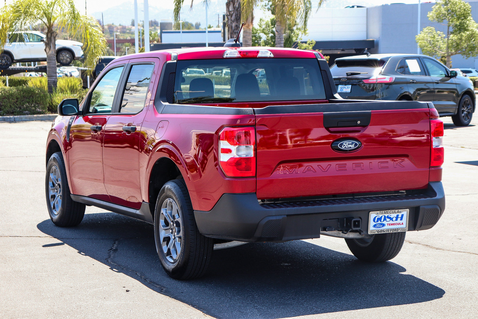 Certified 2025 Ford Maverick XLT w/ Equipment Group 302A AWD/4WD image 7