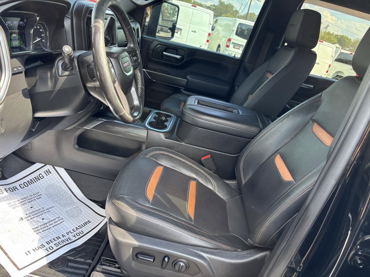 Used 2020 GMC Sierra 2500 AT4 w/ AT4 Premium Package AWD/4WD image 12