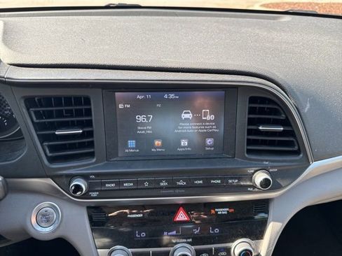 Used 2019 Hyundai Elantra ECO image 5