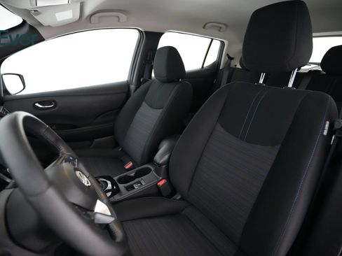 Used 2024 Nissan Leaf SV Plus FWD image 4