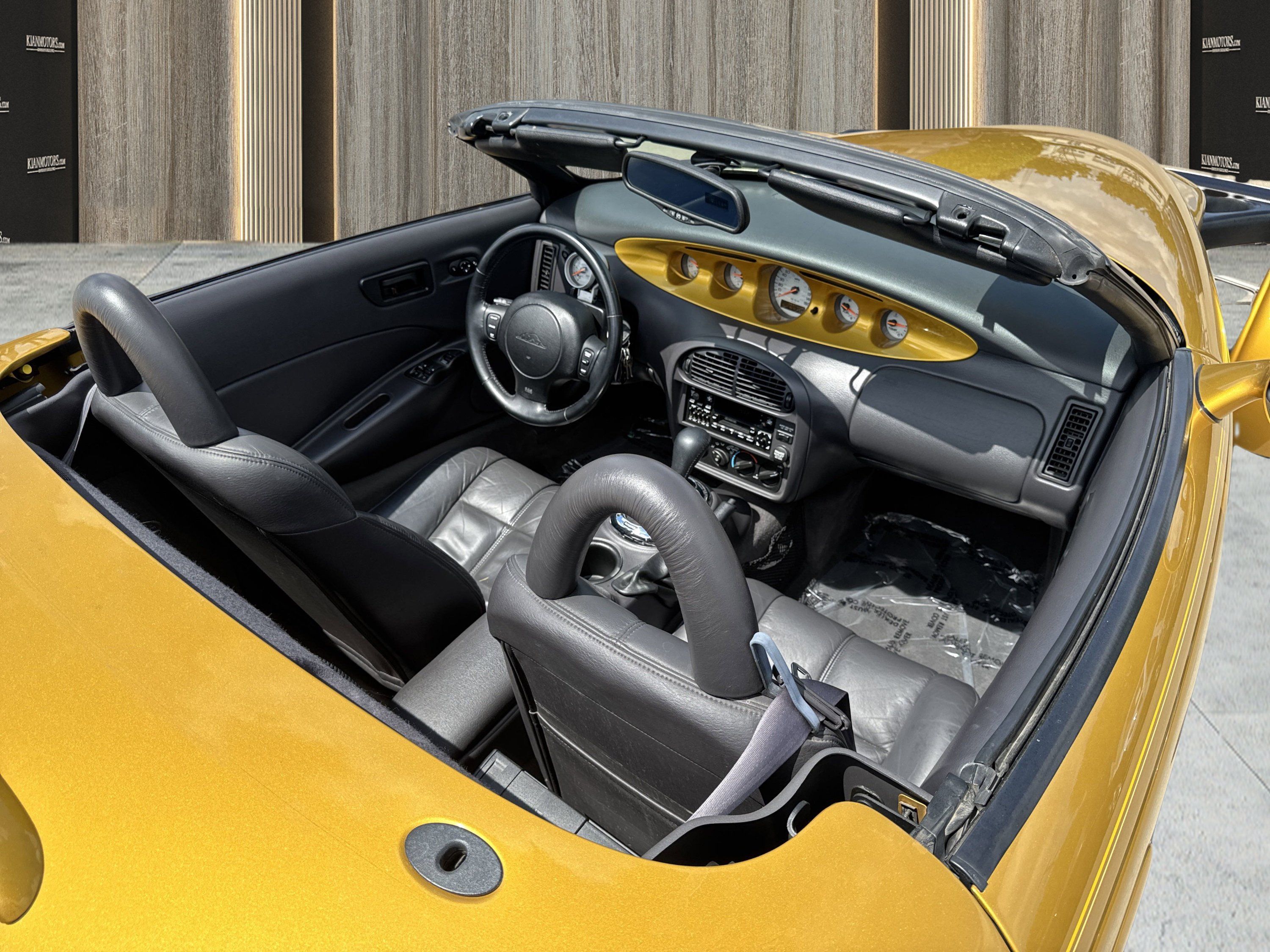 Used 2002 Chrysler Prowler RWD image 39
