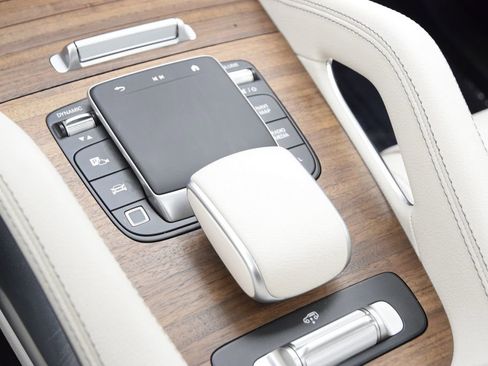 Certified 2026 Mercedes-Benz GLS 450 GLS 450 image 33