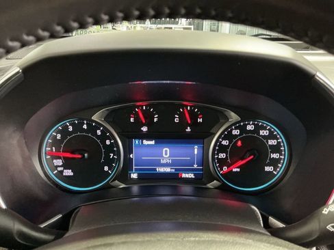 Used 2020 Chevrolet Equinox LT image 25